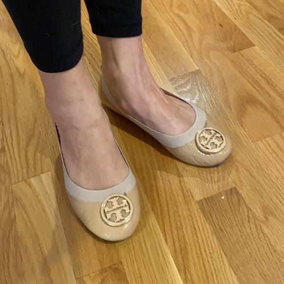 Tory Burch Reva style patent leather ballet flats - Picture 11 of 11